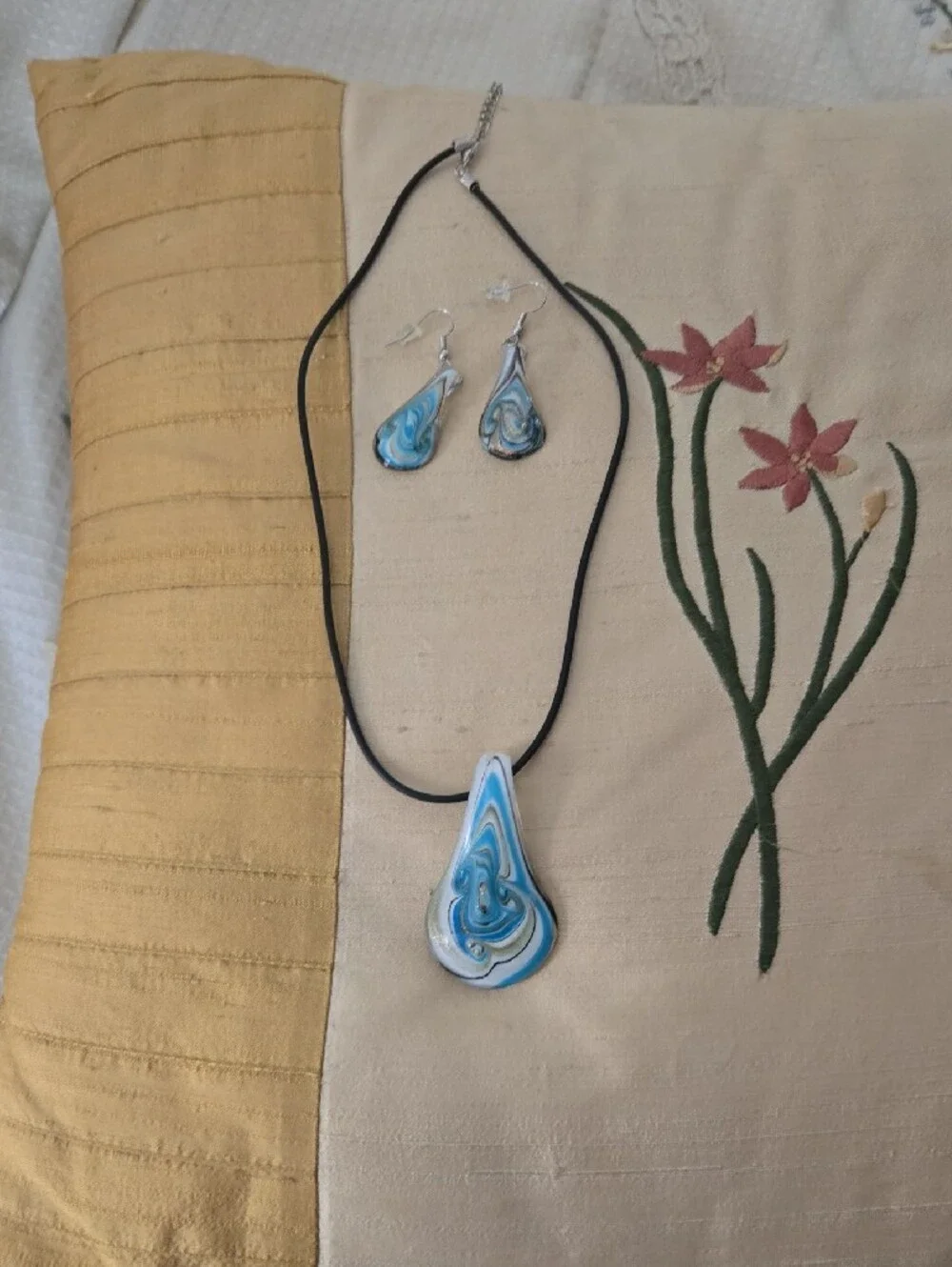 Blue Swirl Teardrop Necklace & Earring Set Glass